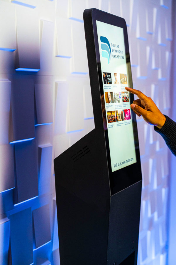 anitized sanitizing kiosk with digital display